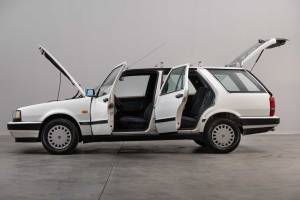 Image 13/28 of Lancia Thema Station Wagon 16V (1991)