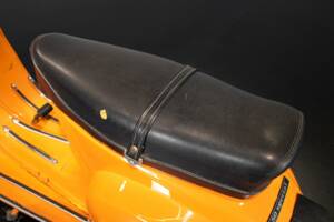 Afbeelding 15/33 van Piaggio Vespa 50 N Special (1974)