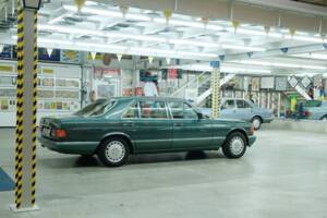 Bild 43/50 von Mercedes-Benz 420 SEL (1990)