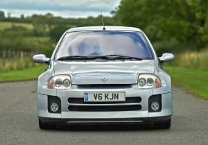 Afbeelding 2/40 van Renault Clio II V6 (2001)