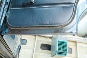 Image 45/50 de Volvo 240 Turbo (1983)