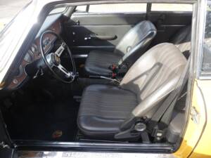 Image 10/24 de Alfa Romeo Giulia 1600 Sprint GT Veloce (1967)