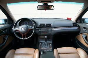 Image 18/33 of ALPINA B3 3.3 Allrad Touring (2002)