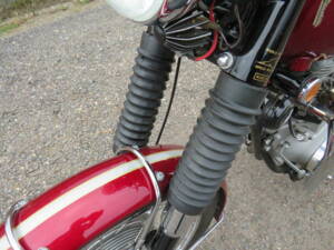 Image 43/50 de Triumph DUMMY (1970)
