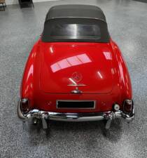 Image 8/8 of Mercedes-Benz 190 SL (1962)