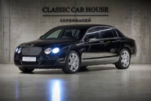 Image 4/100 of Bentley Continental Flying Spur (2008)