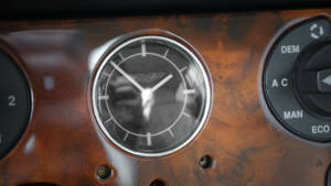 Bild 21/40 von Aston Martin DB 7 Vantage (2000)