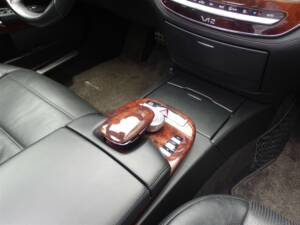 Image 60/99 of Mercedes-Benz S 65 AMG L (2006)