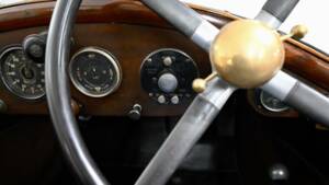 Immagine 36/50 di Bentley 3 Litre (1924)