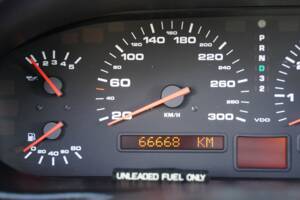 Image 10/50 of Porsche 928 GTS (1993)