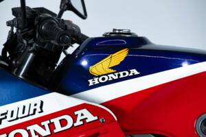 Bild 23/50 von Honda VF 500 F (1986)