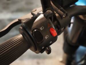 Imagen 22/30 de Triumph DUMMY (2000)