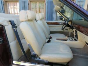 Bild 10/22 von Aston Martin V8 Volante (1980)