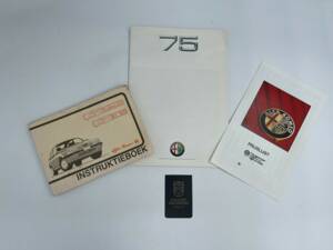 Afbeelding 8/50 van Alfa Romeo 75 2.0 Twin Spark (1988)