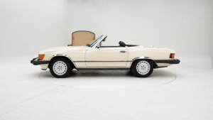 Imagen 7/15 de Mercedes-Benz 560 SL (1986)