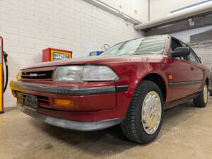 Immagine 2/15 di Toyota Carina 2 (1992)