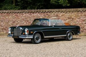 Afbeelding 21/50 van Mercedes-Benz 280 SE (1969)