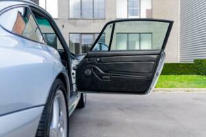 Bild 21/33 von Porsche 911 Carrera 4S (1996)