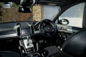 Bild 47/50 von Porsche Cayenne Turbo (2012)