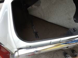 Image 48/50 of Cadillac DeVille Convertible (1969)