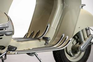Bild 25/50 von Piaggio Vespa 150 "Struzzo" VL (1955)