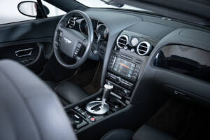 Bild 22/31 von Bentley Continental GTC (2008)