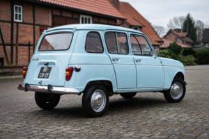 Bild 16/52 von Renault R 4 (1974)