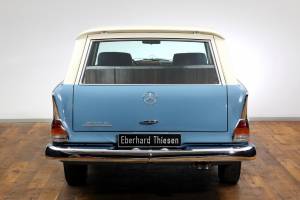 Bild 10/35 von Mercedes-Benz 230 S Universal (1968)