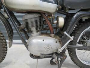 Image 4/40 of MV Agusta DUMMY (1968)