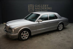 Image 30/50 of Bentley Arnage R (2004)