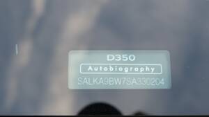 Image 33/61 of Land Rover Range Rover D350 (2025)