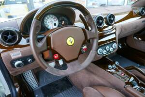 Image 14/50 de Ferrari 599 GTO (2011)