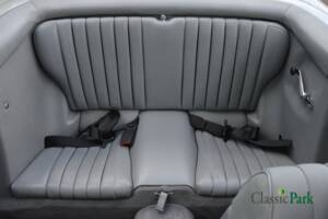 Image 40/50 de Mercedes-Benz 500 SL (1985)
