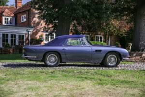 Image 5/30 de Aston Martin DB 6 Volante (1967)