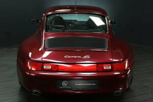 Image 5/50 de Porsche 911 Carrera 4S (1996)