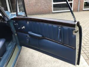 Image 10/32 of Mercedes-Benz 220 S Cabriolet (1958)