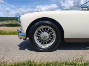 Image 27/27 of MG MGA 1500 (1958)