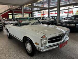 Bild 21/27 von Mercedes-Benz 280 SL (1968)