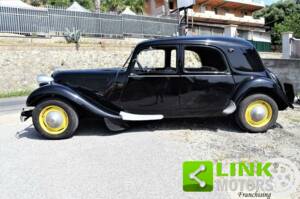 Image 8/10 of Citroën Traction Avant 11 B (1952)