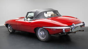 Bild 3/10 von Jaguar E-Type (1970)