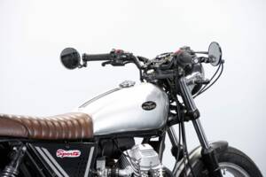 Immagine 40/50 di Moto Guzzi V 35 III (1986)
