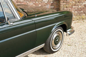 Bild 46/50 von Mercedes-Benz 280 SE 3,5 (1971)
