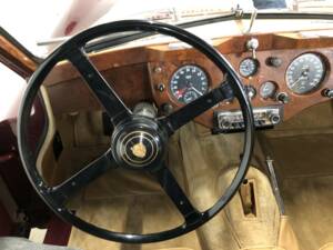 Bild 25/28 von Jaguar XK 140 SE DHC (1956)