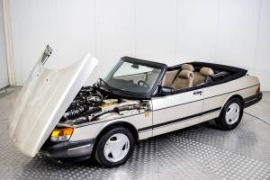 Image 10/50 de Saab 900 Turbo (1993)