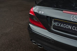 Afbeelding 14/30 van Mercedes-Benz SL 65 AMG (2004)