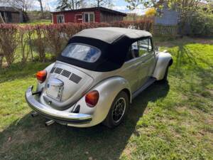 Image 2/17 of Volkswagen Beetle 1303 (1975)