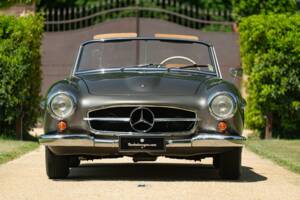 Imagen 4/50 de Mercedes-Benz 190 SL (1962)