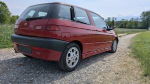 Bild 8/8 von Alfa Romeo 145 1.4 T. Spark (1997)
