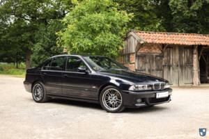 Bild 9/82 von BMW M5 (2000)