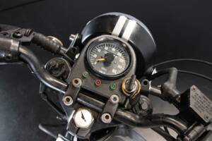 Bild 17/50 von Moto Guzzi V 35 III (1986)